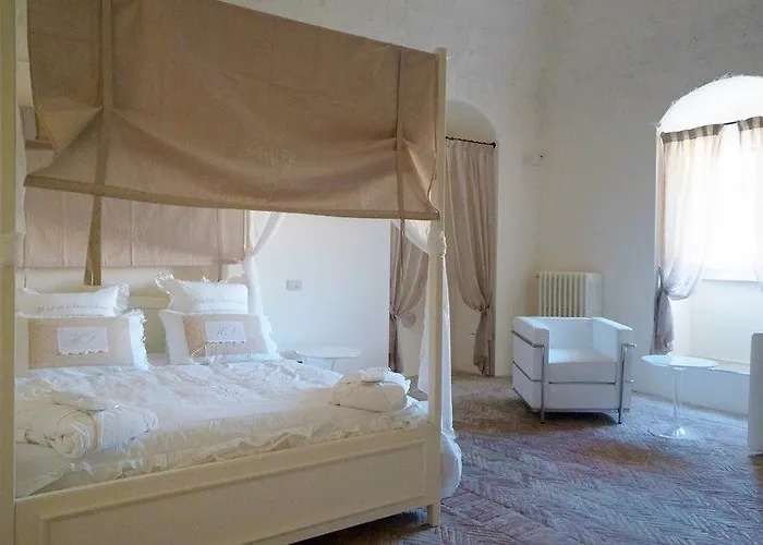 Guest house Giardini Di Pietra 4*